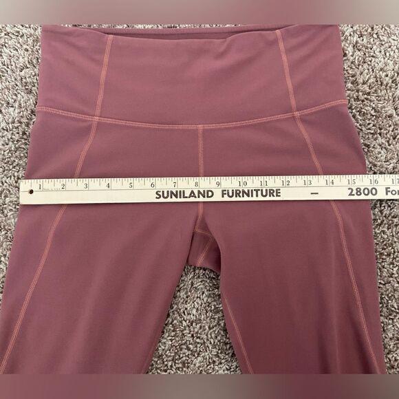 ATHLETA High Rise Cropped legging’s Size MP - Picture 10 of 13